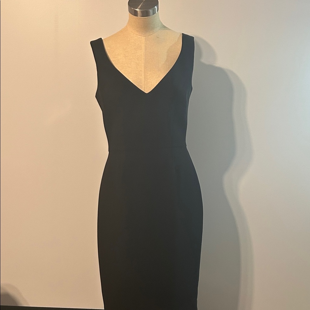 Wayne Clark Elegant Black Sleeveless Midi Dress